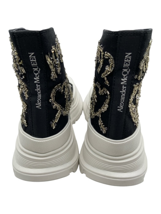 Alexander McQueen Shoe Size 6 Black & White Canvas Lug Sole Lace Up Sneakers Black & White / 6