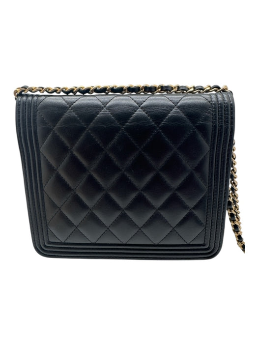 Chanel Black Lamb leather Snap Button Closure Quilted Gold Hardware Bag Black / Small