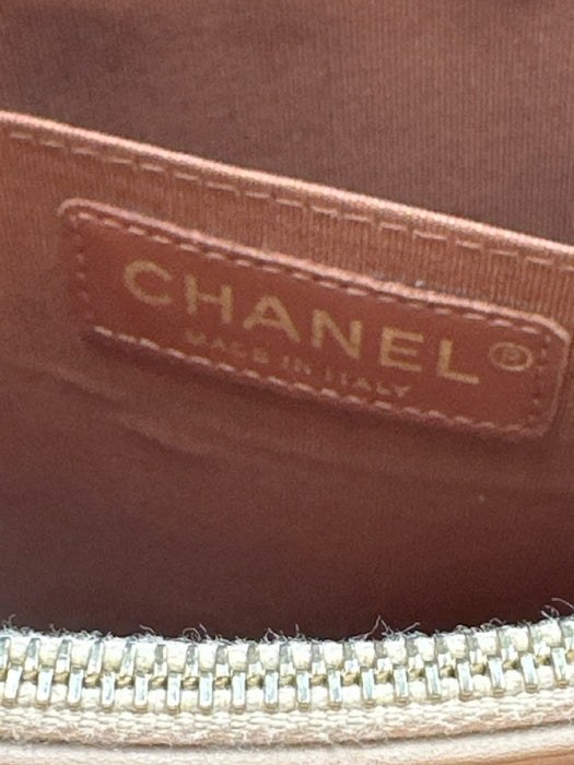 Chanel Beige Leather Quilted Chain Detail Toggle Pocket Shoulder Bag Beige