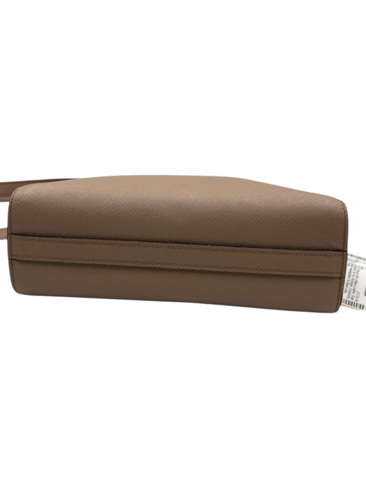 Prada Mauve Pink Saffiano Leather Gold hardware Zip Top Rectangle Crossbody Bag Mauve Pink / S