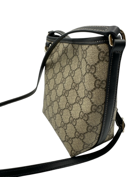 Gucci Beige & Black Coated Canvas Bucket Guccissima Magnetic Close Crossbody Bag Beige & Black / XS