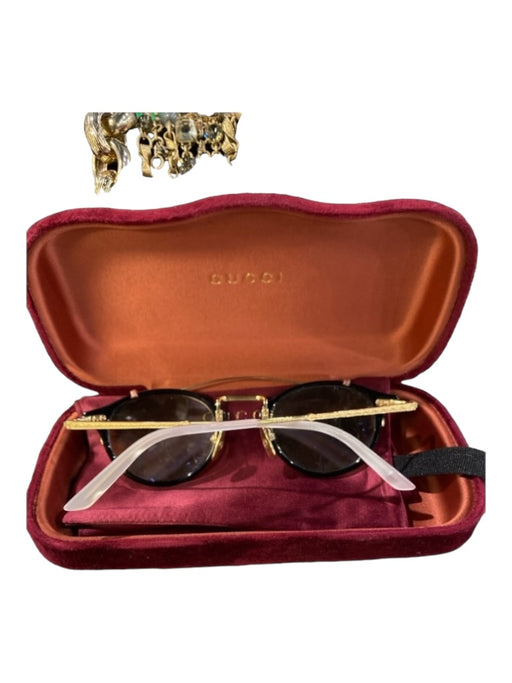 Gucci Black, Gold & Green Plastic & Metal round Engraved Tinted Sunglasses Black, Gold & Green