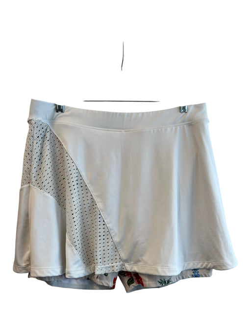 Tuckernuck Size XXL White Polyester Perforated Detail Floral shorts Skort White / XXL