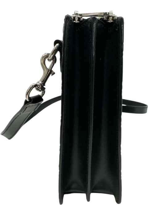 Gucci Black Leather Guccissima embossed Zip Top Messenger Bag Black
