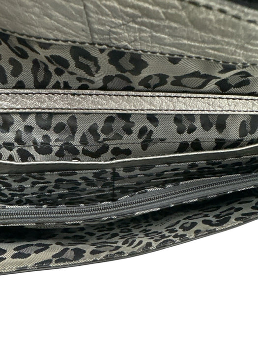 Perlina Silver Leather Metallic Flap Magnetic Snap Closure Crossbody Bag Silver