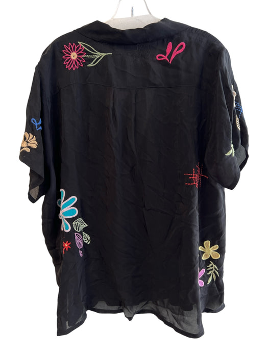 Johnny Was Size XL Black & Multi Rayon Collared Button Up Short Sleeve Top Black & Multi / XL