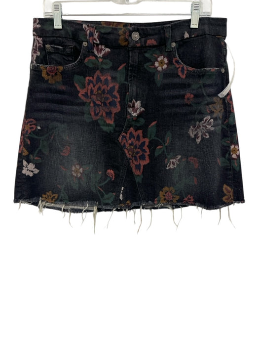 7 For All Mankind Size 29 Black, Red, Green Cotton Blend Floral Raw Hem Skirt Black, Red, Green / 29