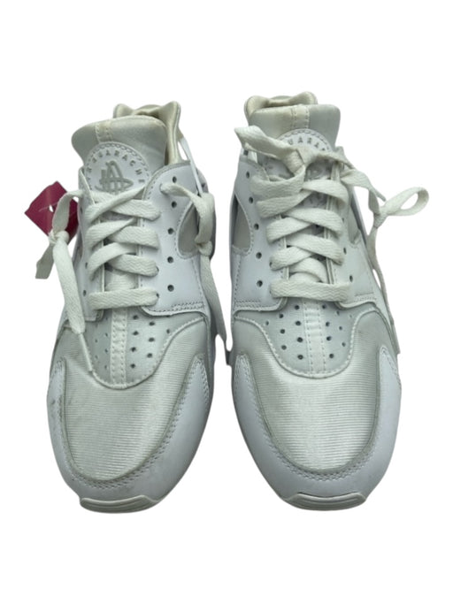 Nike Shoe Size 7.5 White Leather & Synthetic Almond Toe lace up Air Max Sneakers White / 7.5