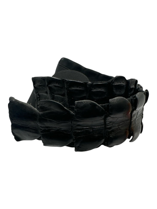Ter Et Bantine Black Crocodile Leather Elastic Back Peg Clasp Belts Black / 44