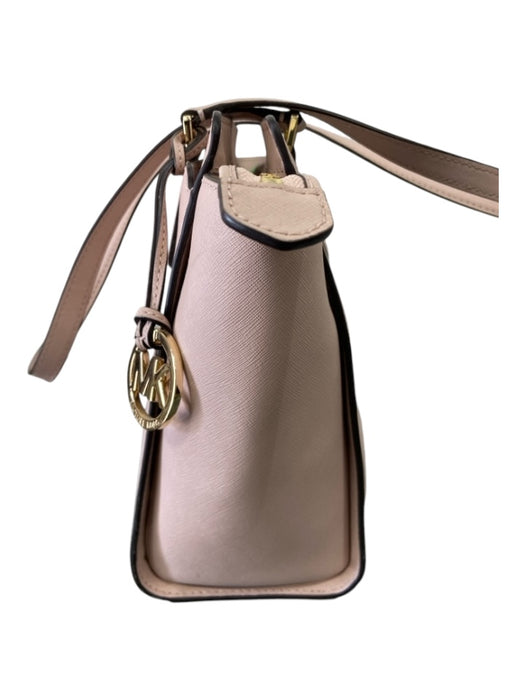 Michael Kors Pale Pink Leather Feather Gold Hardware 2 Strap Zip Close Bag Pale Pink / M