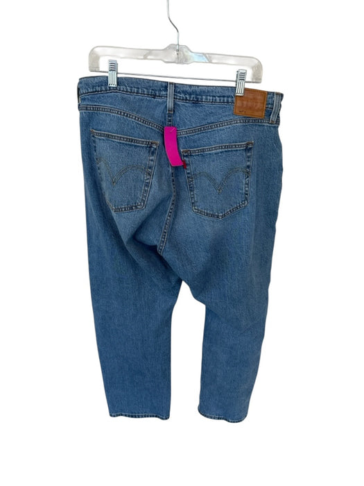 Levi Size 34 Medium Wash Cotton Blend Straight Leg Button Fly Jeans Medium Wash / 34