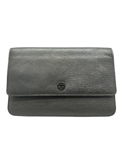 Chanel Pewter Leather Grained SHW Crossbody Wallet on a Chain Bag Pewter / Mini