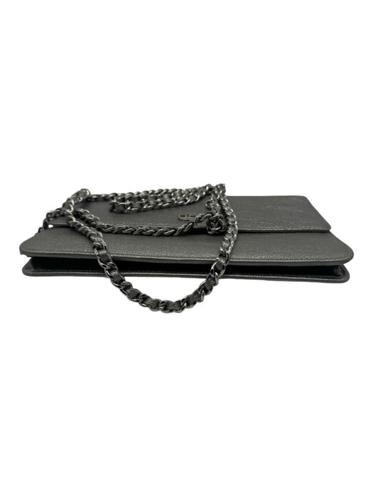 Chanel Pewter Leather Grained SHW Crossbody Wallet on a Chain Bag Pewter / Mini