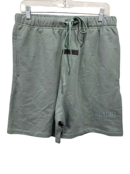 Essentials Size M Green Cotton Solid Men's Shorts Green / M