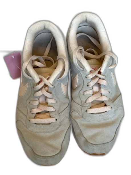 Nike Shoe Size 8.5 Grey & Pink Sneakers Grey & Pink / 8.5