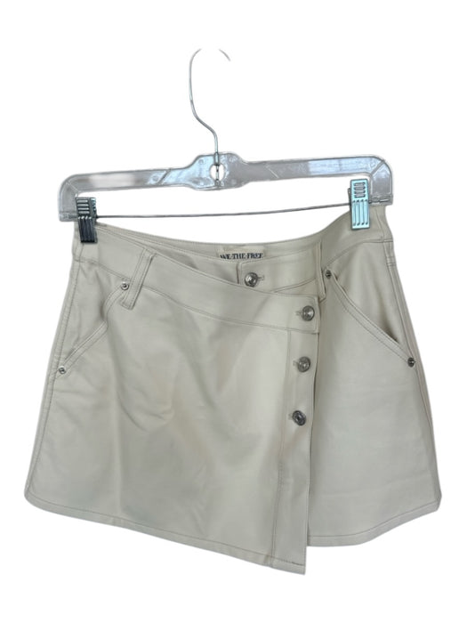 We The Free Size 27 Cream Vegan Leather Buttons Mini Skort Cream / 27