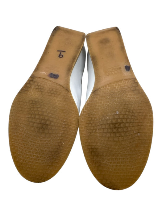Stuart Weitzman Shoe Size 9 White & Gold Leather Upper Metallic Detail Flats White & Gold / 9