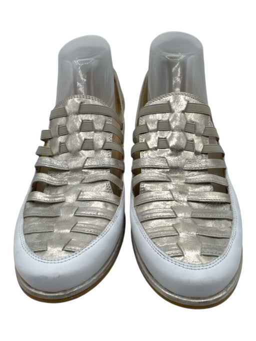 Stuart Weitzman Shoe Size 9 White & Gold Leather Upper Metallic Detail Flats White & Gold / 9