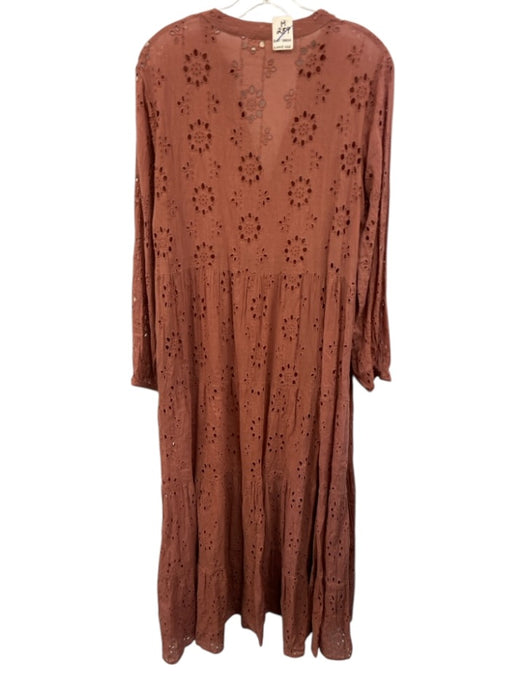 Maison Hotel Size M Dusty Red Cotton Eyelet Lace V Neck Midi Dress Dusty Red / M