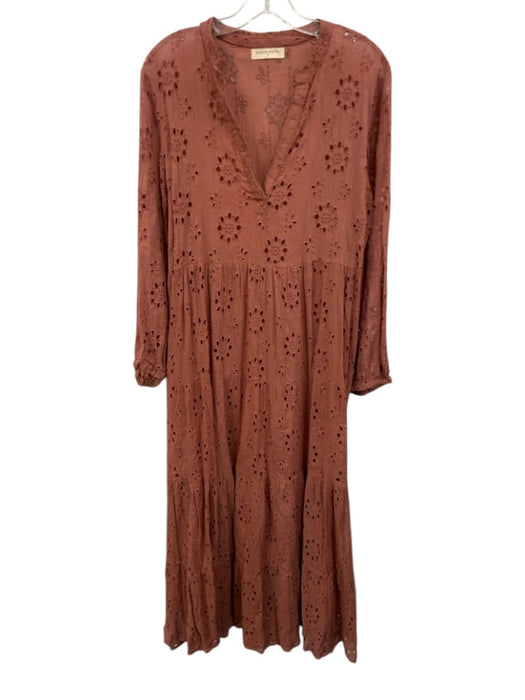 Maison Hotel Size M Dusty Red Cotton Eyelet Lace V Neck Midi Dress Dusty Red / M