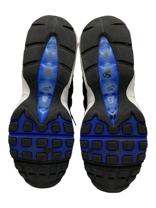 Nike Shoe Size 13 AS IS Navy Blue & White Synthetic Low Top Men's Shoes Navy Blue & White / 13