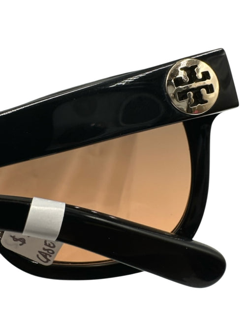 Tory Burch Black & Brown Acetate Tinted Lens Gradient Lens Wayfarer Sunglasses Black & Brown