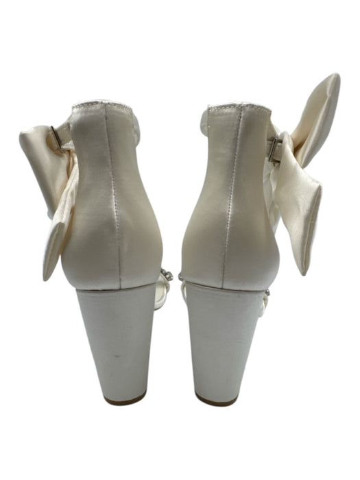 Oleg Cassini Shoe Size 8M Cream Textile open toe Bow Detail Embellished Sandals Cream / 8M