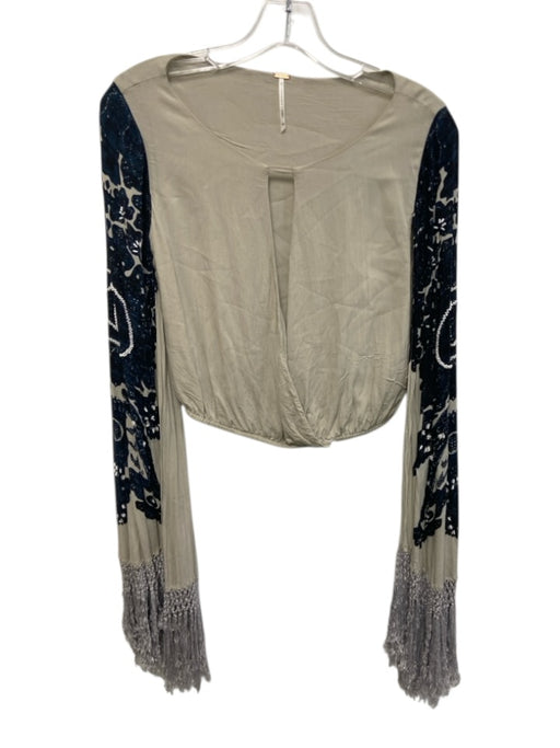 Free People Size XS Taupe Beige & Blue Rayon Long Flare Sleeve Short Set Taupe Beige & Blue / XS