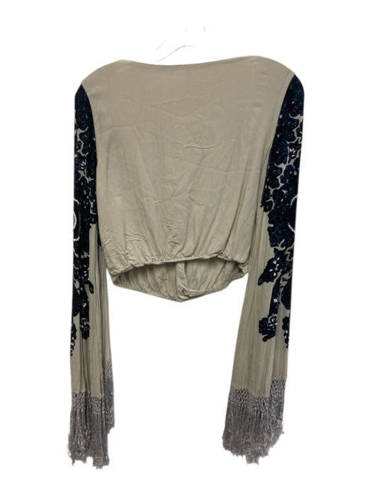 Free People Size XS Taupe Beige & Blue Rayon Long Flare Sleeve Short Set Taupe Beige & Blue / XS