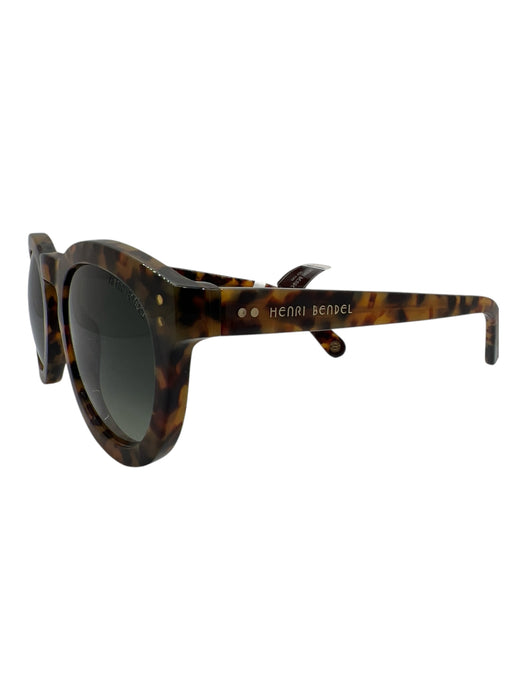 Henri Bendel tortoise round Black Lens Sunglasses tortoise