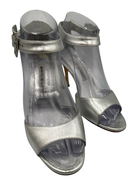 Manolo Blahnik Shoe Size 37.5 Silver Leather Ankle Strap Crystals Buckle Sandals Silver / 37.5