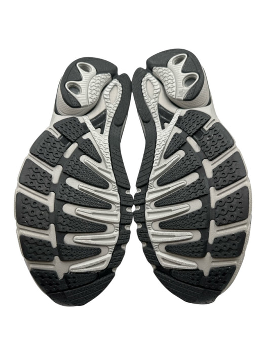 Adidas Shoe Size 13 Gray & Black Synthetic Low Top Men's Shoes Gray & Black / 13