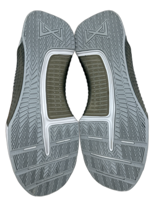 Nike Shoe Size 13 NWT Gray Synthetic Solid Sneaker Men's Shoes Gray / 13