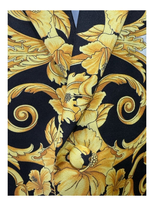 Versace White & Gold Wool Blend Medusa 2 Button Men's Blazer White & Gold / 52