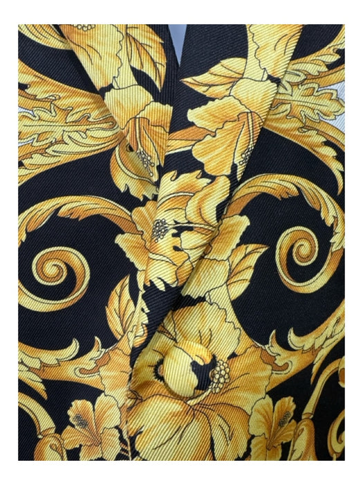 Versace White & Gold Wool Blend Medusa 2 Button Men's Blazer White & Gold / 52