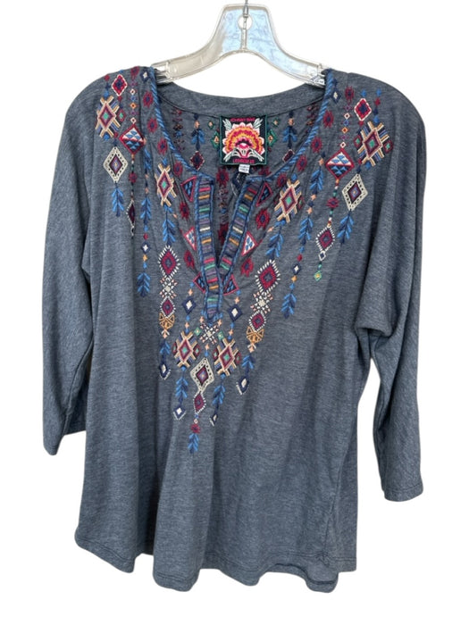 Johnny Was Size S Blue & Red Cotton Long Sleeve Embroidered Split Neck Top Blue & Red / S