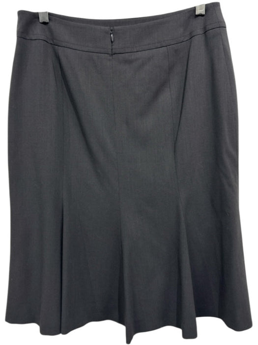 Akris Size 6 Dark Gray Wool Back Zip A Line Knee length Skirt Dark Gray / 6