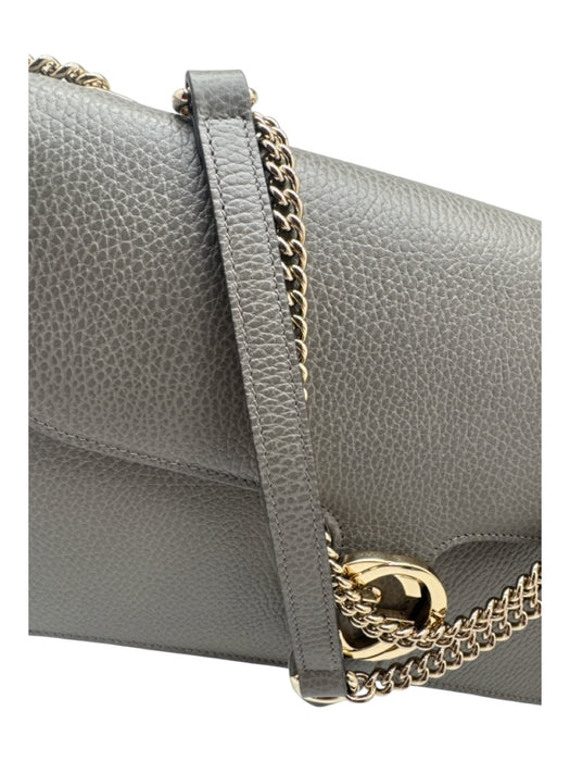 Gucci Gray Leather Pebbled Gold Hardware Flap Chain Bag Gray / Medium