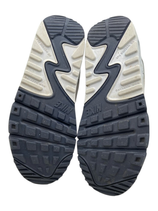 Nike Air Max Shoe Size 6.5Y White, Purple, Gray Leather Upper Lace Up Sneakers White, Purple, Gray / 6.5Y