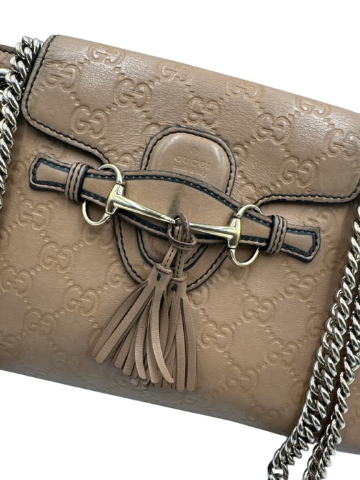 Gucci Beige Leather Gold Tone Hardware Guccissima Embossed Chain Strap Bag Beige / Small