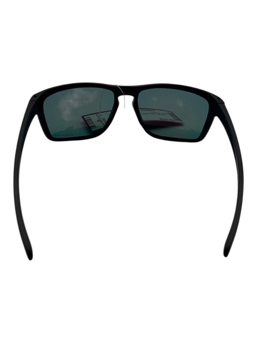 Oakley Black Plastic Men's Sunglasses Black