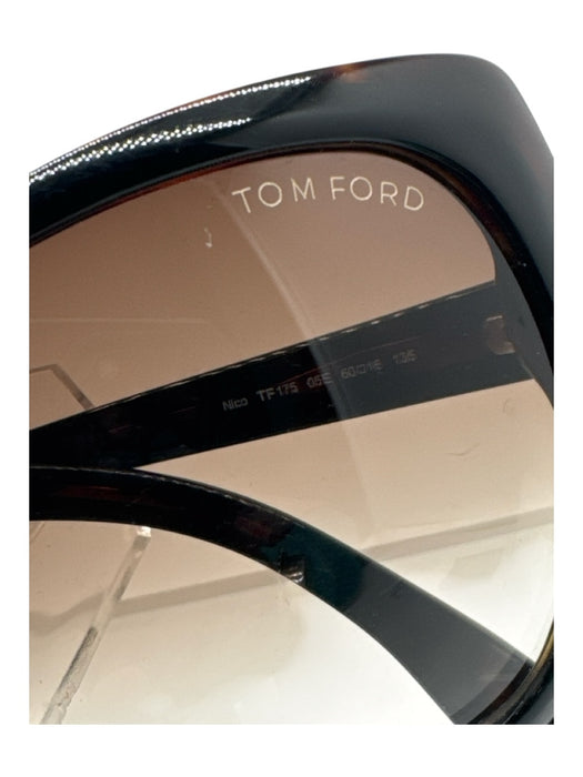 Tom Ford Dark Brown Acetate Butterfly Shape Gradient Lens Sunglasses Dark Brown