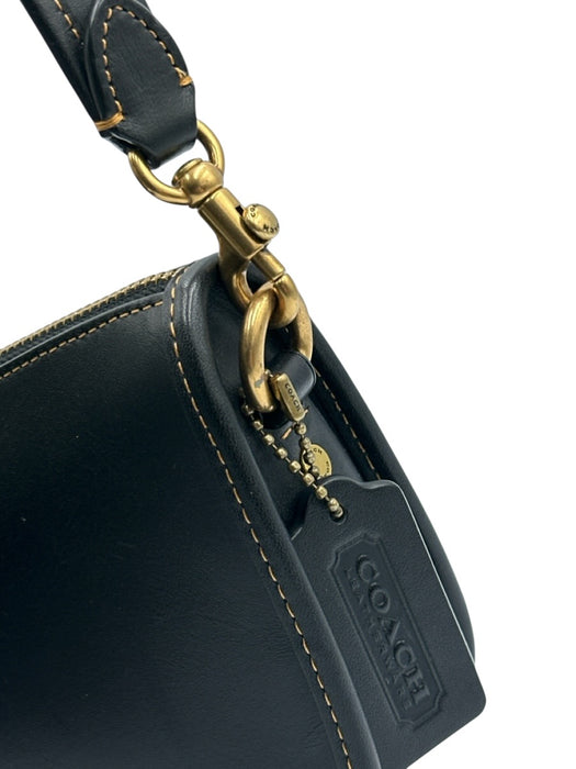 Coach Black Leather Zip Top Crescent Turnlock Shoulder Bag Black / S