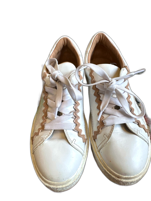 See By Chloe Shoe Size 38 white & tan Leather Scallop Detail Platform Sneakers white & tan / 38