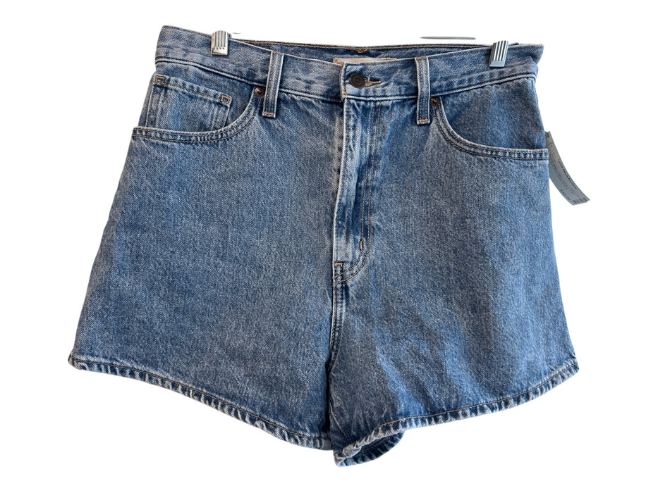 Levis Size 29 Medium Wash Cotton 5 Pocket High Rise Mom Short Shorts Medium Wash / 29