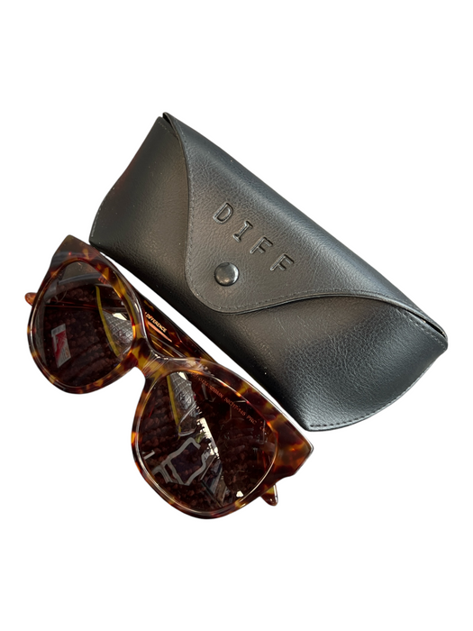 Diff Brown Tortoise Oversize Dark tint Square Frame Sunglasses Brown