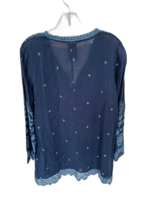 Johnny Was Size S Navy Rayon Embroidered V Neck Long Sleeve Top Navy / S