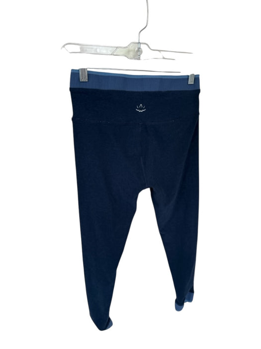 Beyond Yoga Size M Navy & Blue Cross Over Waist band Athletic Leggings Navy & Blue / M