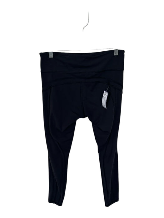 Lululemon Size 10 Black Nylon Blend Line Texture Interior pocket Leggings Black / 10