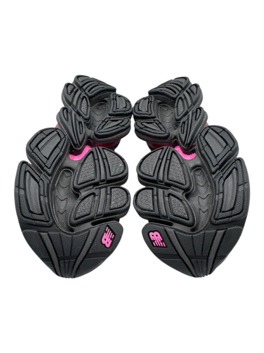New Balance Shoe Size 5.5 Hot Pink & Black Mesh Overlay Low Top Lace Up Shoes Hot Pink & Black / 5.5